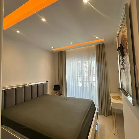 Yekta Mall Apartment Mahmutlar